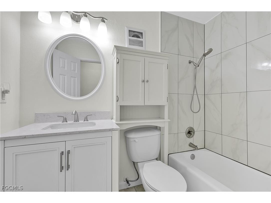 203 Lowry Avenue Lehigh Acres FL 33936 2026003725 image11