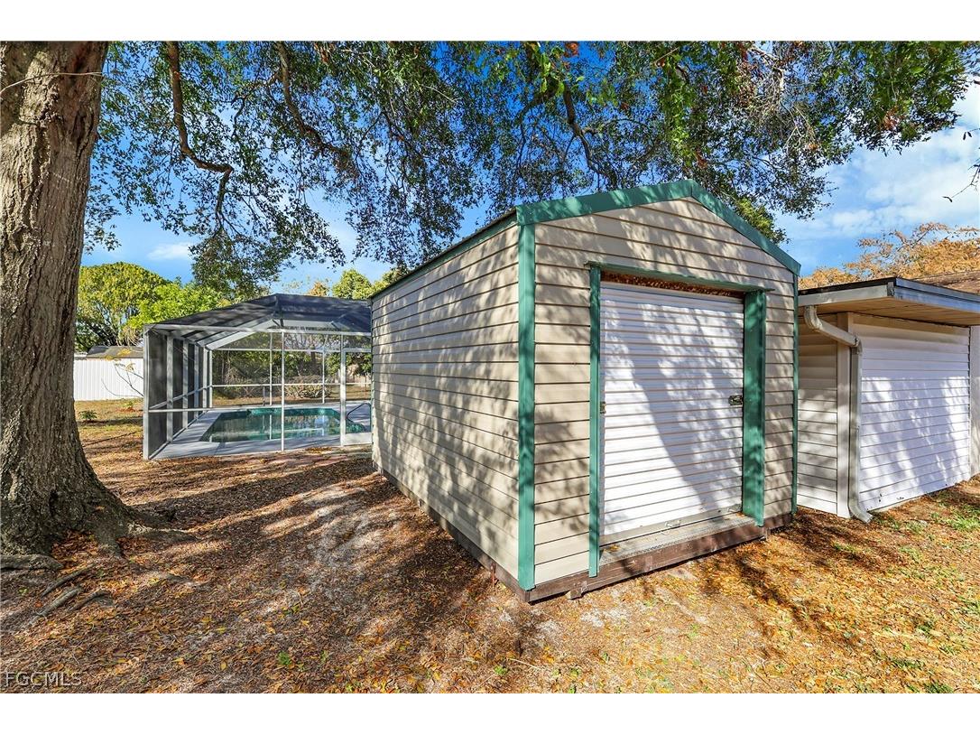 203 Lowry Avenue Lehigh Acres FL 33936 2026003725 image23