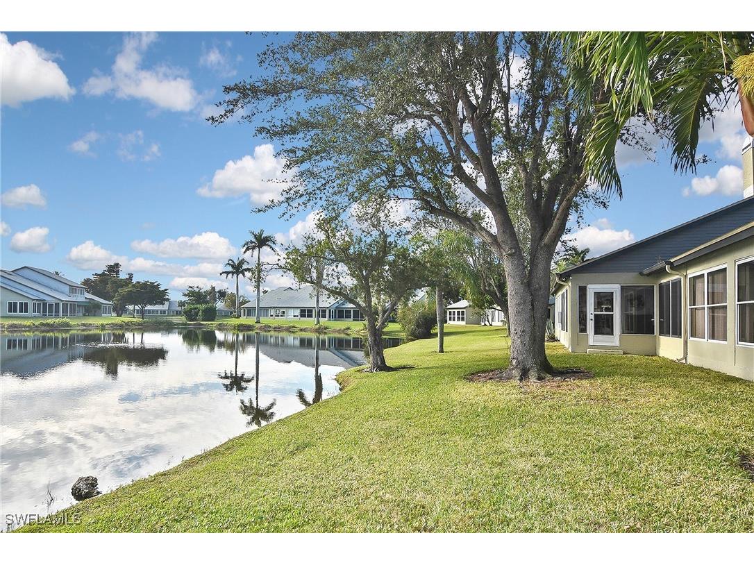 203 Mcgregor Park Circle Fort Myers FL 33908 224104024 image2