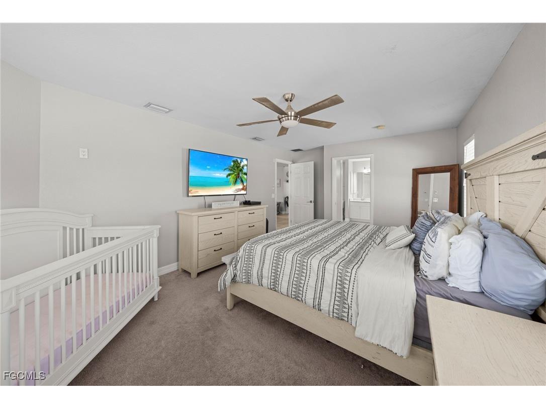 203 NW 4th Avenue Cape Coral FL 33993 2025015247 image15