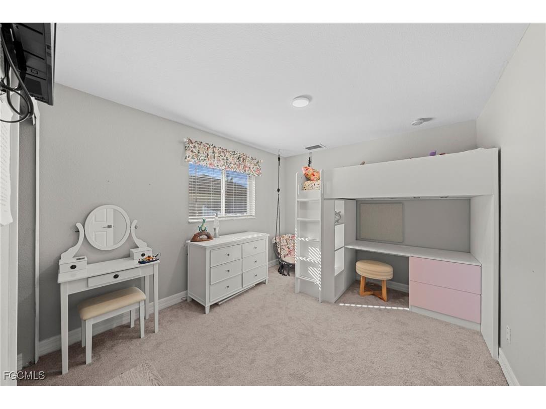 203 NW 4th Avenue Cape Coral FL 33993 2025015247 image18