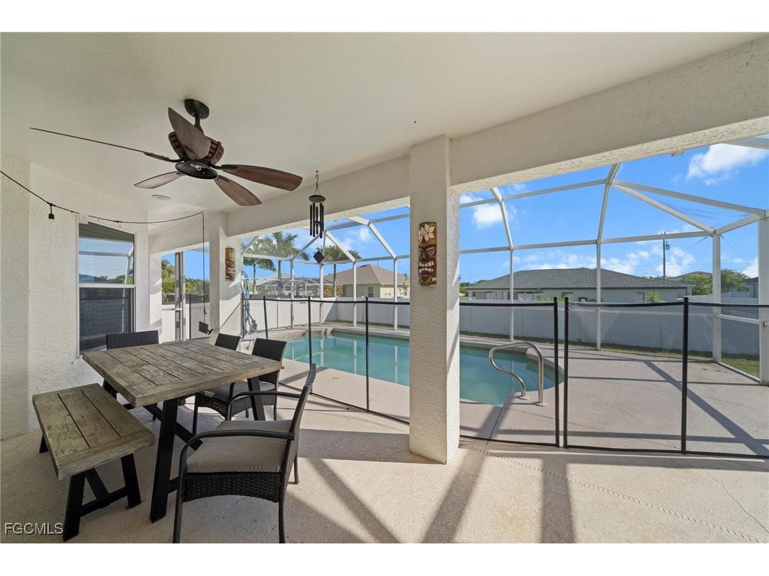 203 NW 4th Avenue Cape Coral FL 33993 2025015247 image23