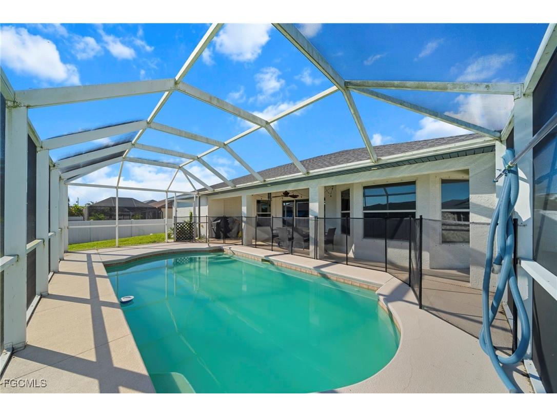 203 NW 4th Avenue Cape Coral FL 33993 2025015247 image25