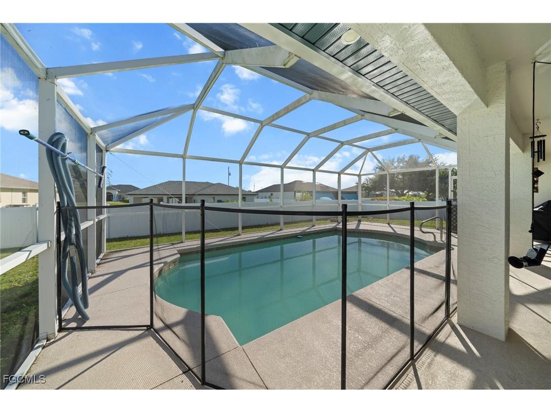 203 NW 4th Avenue Cape Coral FL 33993 2025015247 image26