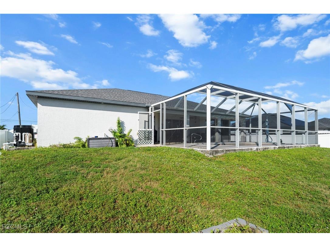 203 NW 4th Avenue Cape Coral FL 33993 2025015247 image29