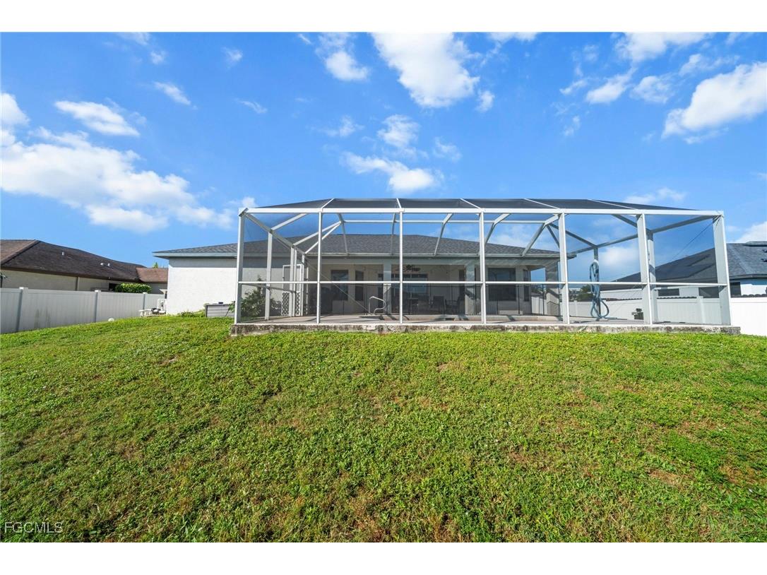 203 NW 4th Avenue Cape Coral FL 33993 2025015247 image30