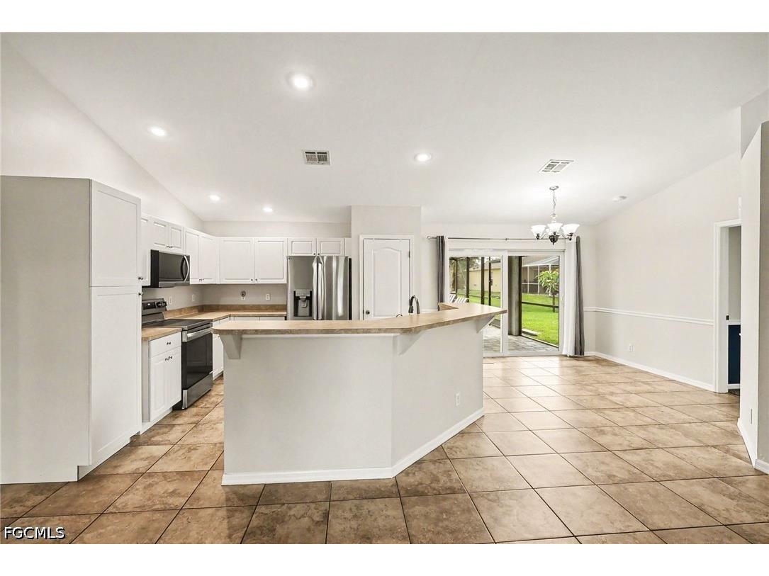 203 NW 6th Place Cape Coral FL 33993 2026021832 image9