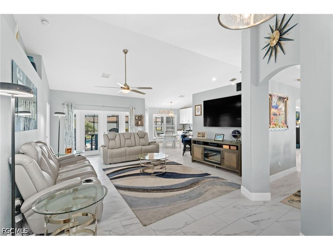 203 SE 14th Court Cape Coral FL 33990 2026022979 image5
