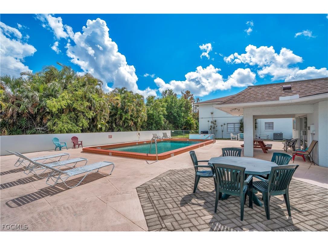 203 SE 15th Place #214 Cape Coral FL 33990 2026001153 image24