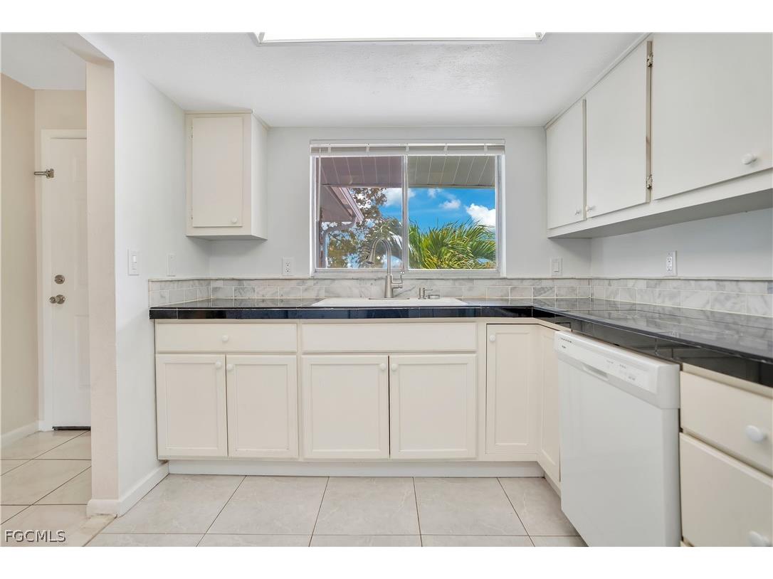 203 SE 15th Place #214 Cape Coral FL 33990 2026001153 image4