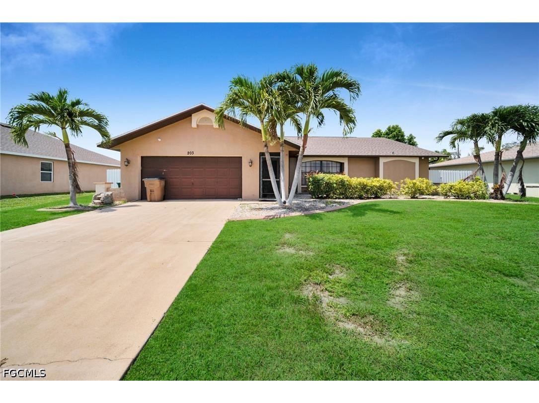 203 SE 16th Terrace Cape Coral FL 33990 2026028708 image1