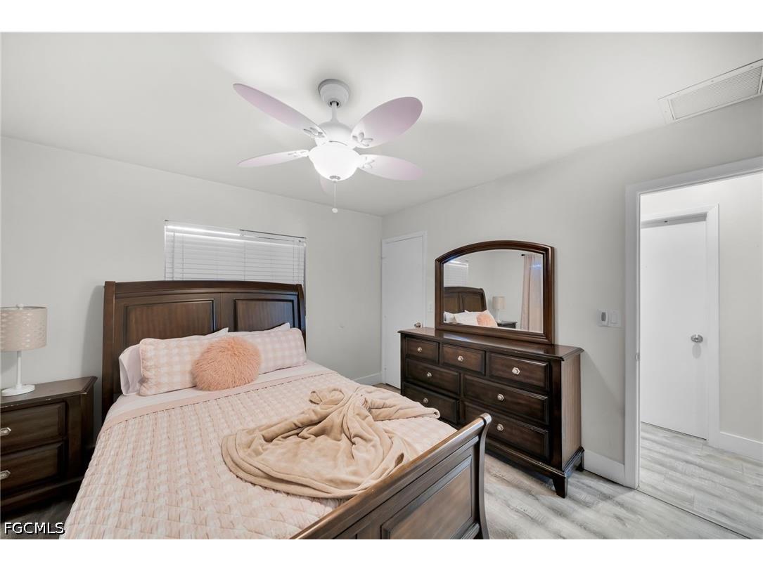 203 SE 16th Terrace Cape Coral FL 33990 2026028708 image18