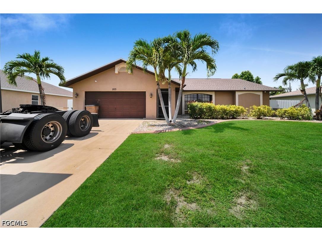 203 SE 16th Terrace Cape Coral FL 33990 2026028708 image4