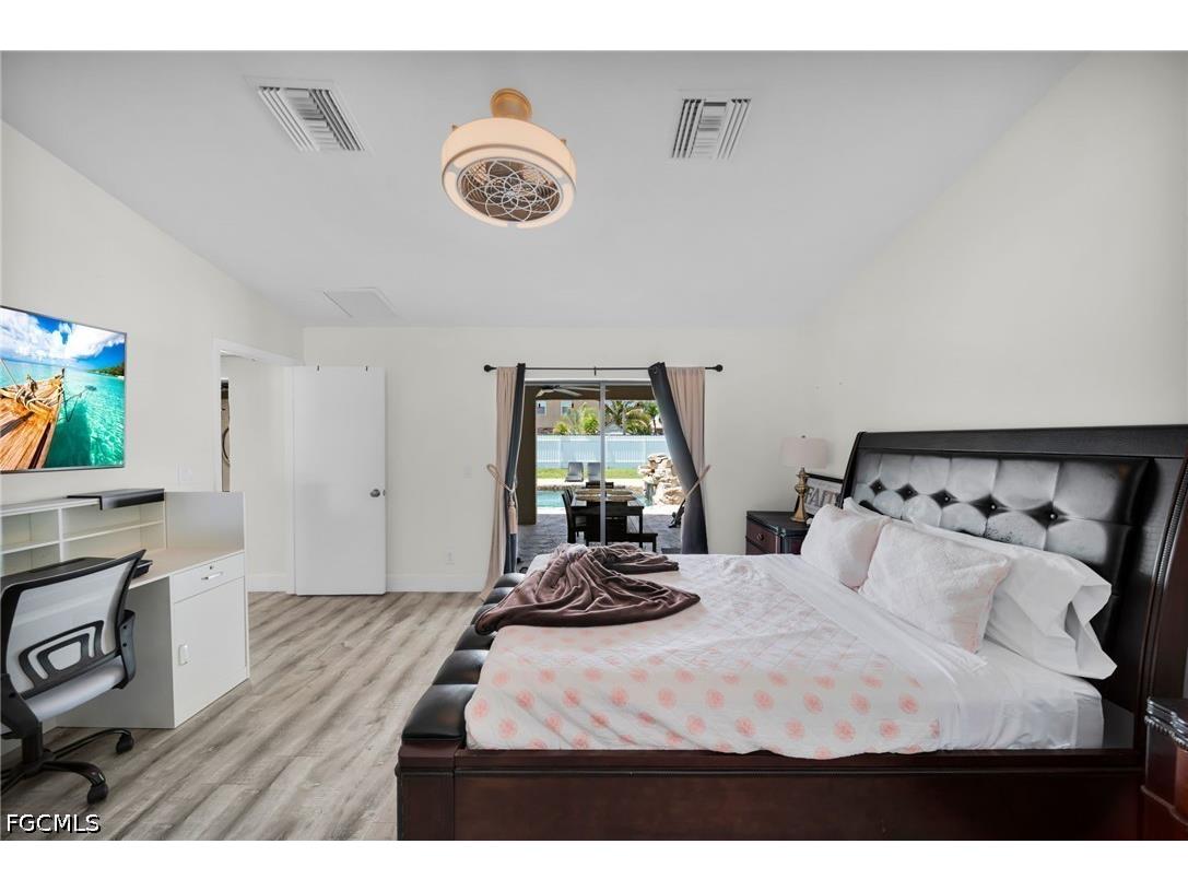 203 SE 16th Terrace Cape Coral FL 33990 2026028708 image8
