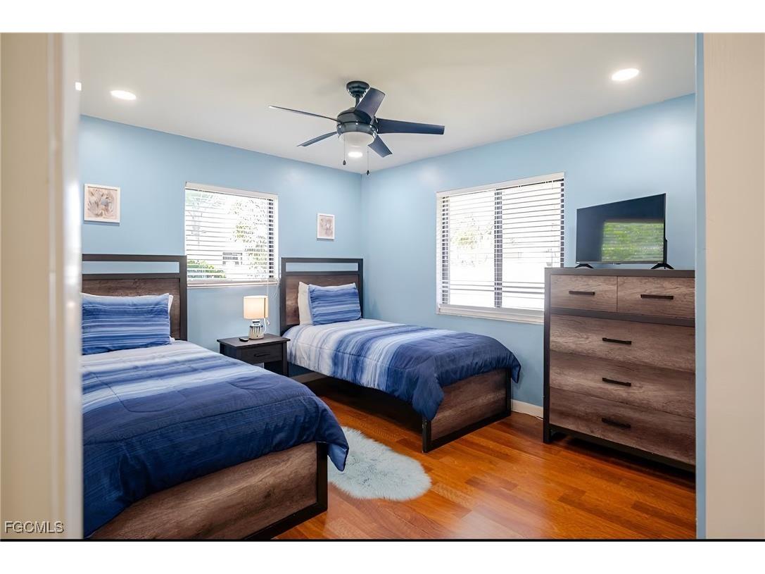 203 SE 43rd Terrace Cape Coral FL 33904 2025014584 image18