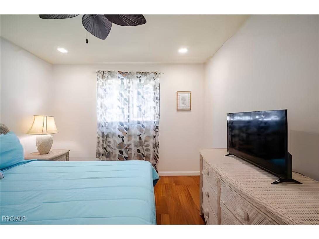 203 SE 43rd Terrace Cape Coral FL 33904 2025014584 image22