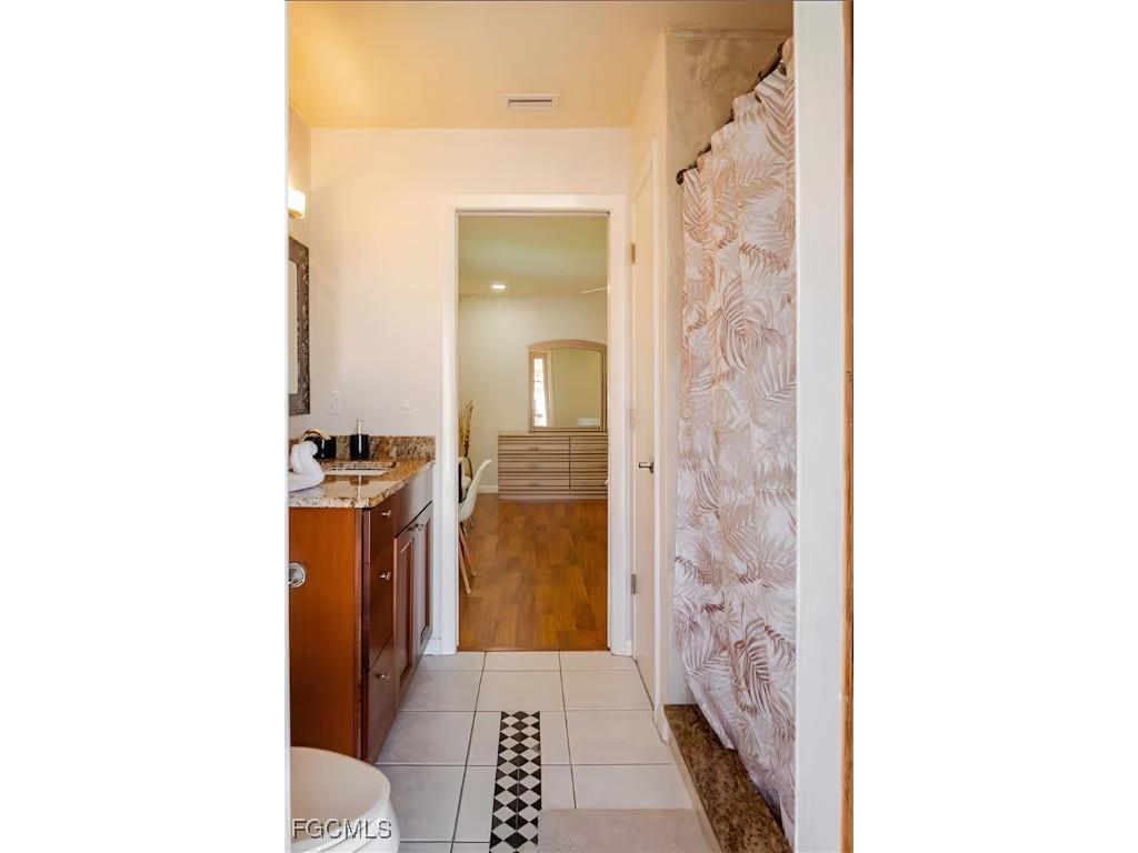 203 SE 43rd Terrace Cape Coral FL 33904 2025014584 image26