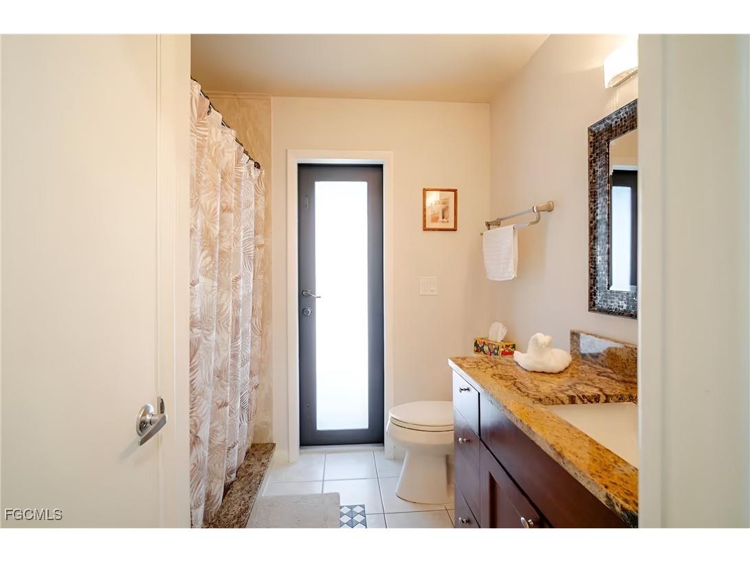 203 SE 43rd Terrace Cape Coral FL 33904 2025014584 image27