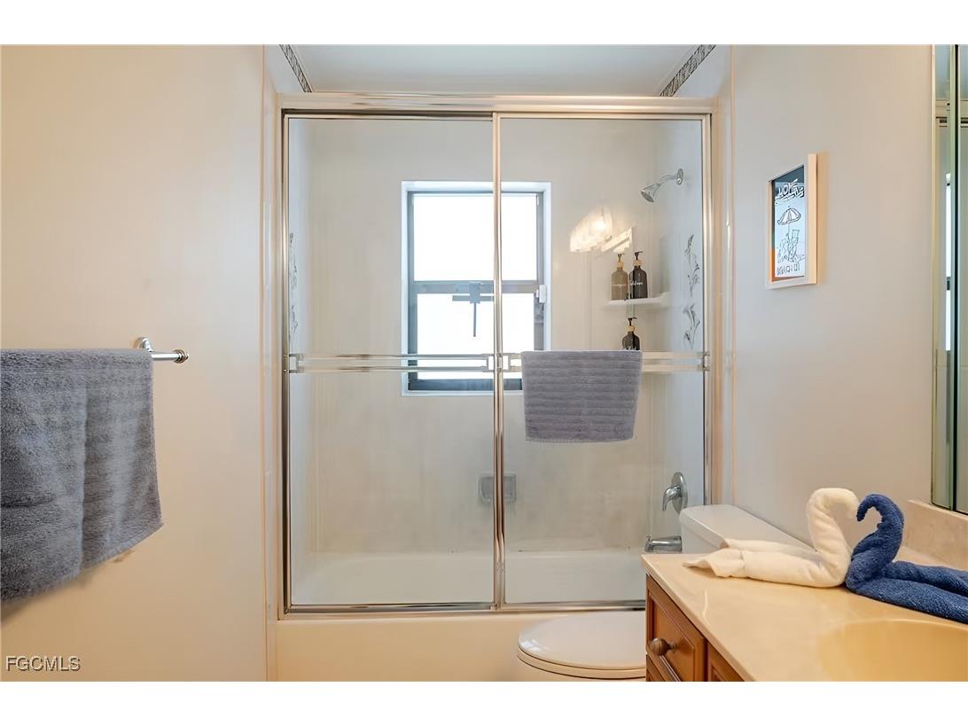 203 SE 43rd Terrace Cape Coral FL 33904 2025014584 image29