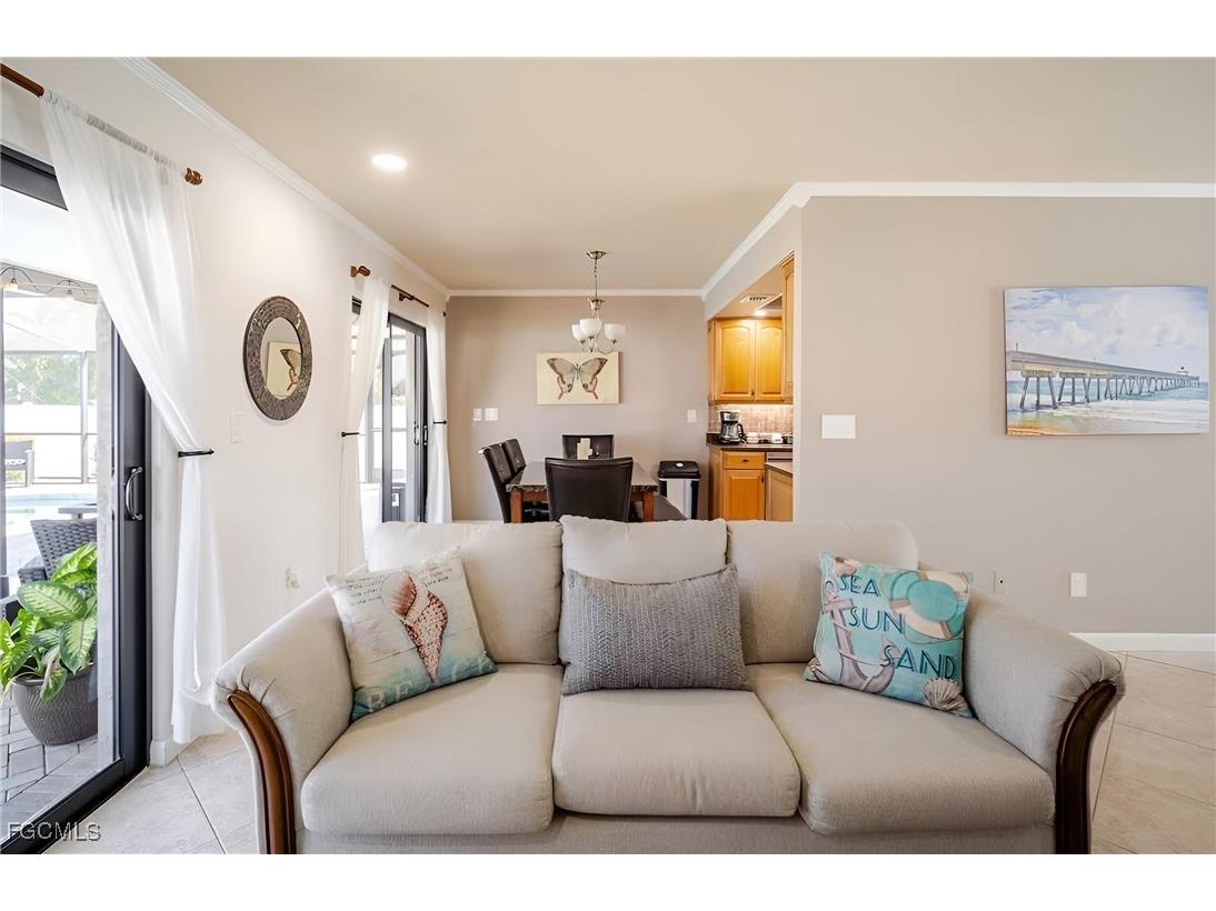 203 SE 43rd Terrace Cape Coral FL 33904 2025014584 image7