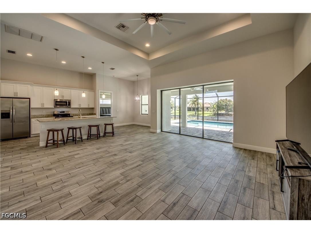 203 SW 14th Avenue Cape Coral FL 33991 2026024368 image14