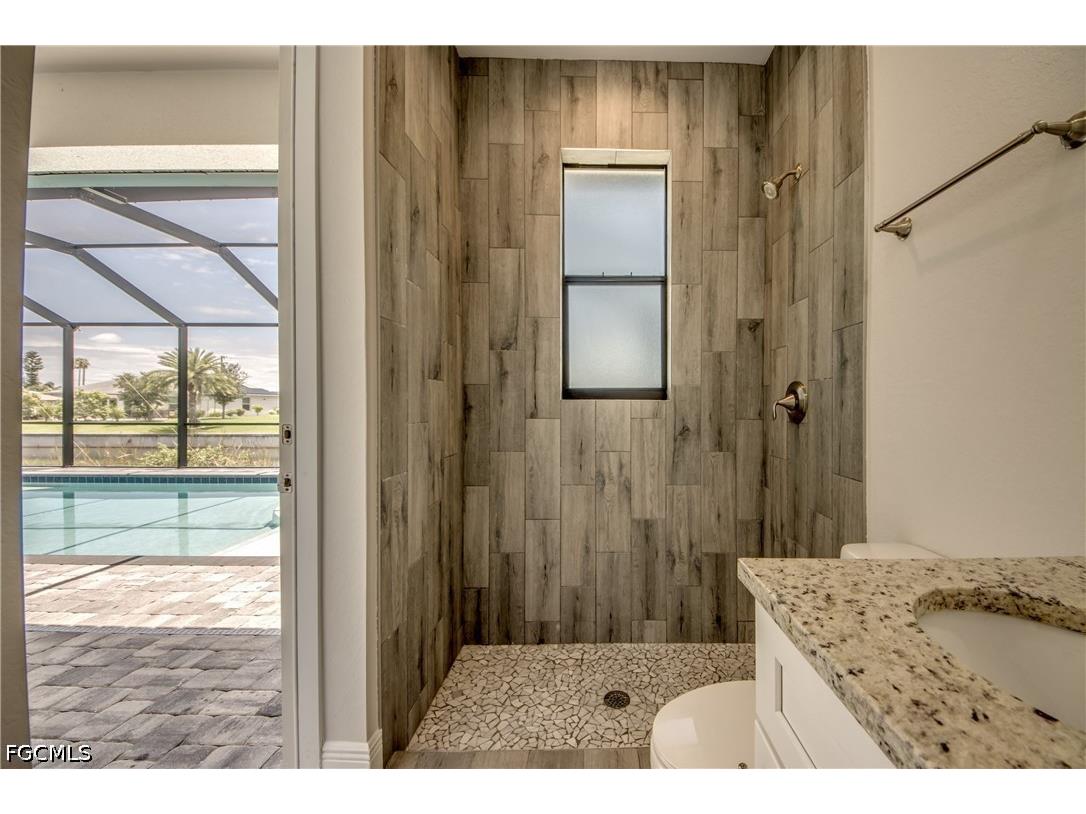 203 SW 14th Avenue Cape Coral FL 33991 2026024368 image23