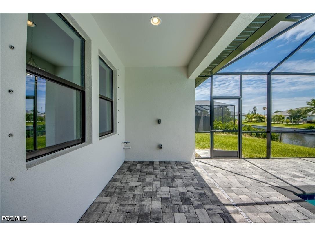 203 SW 14th Avenue Cape Coral FL 33991 2026024368 image34