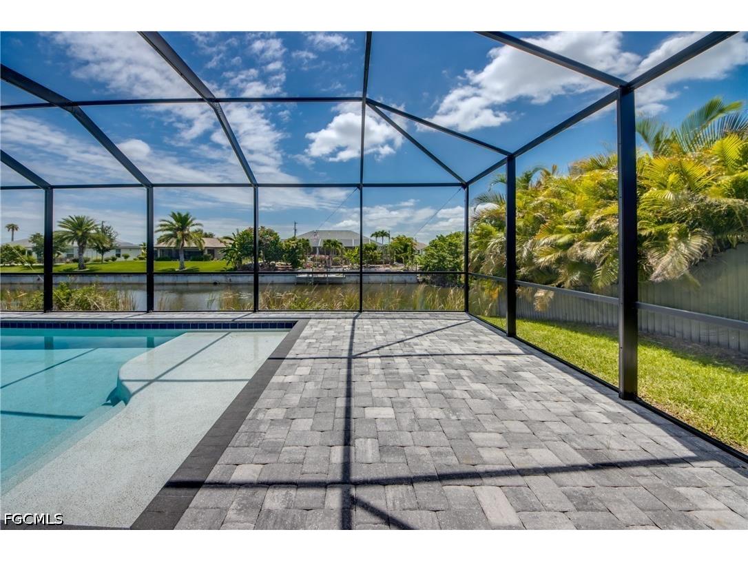 203 SW 14th Avenue Cape Coral FL 33991 2026024368 image38