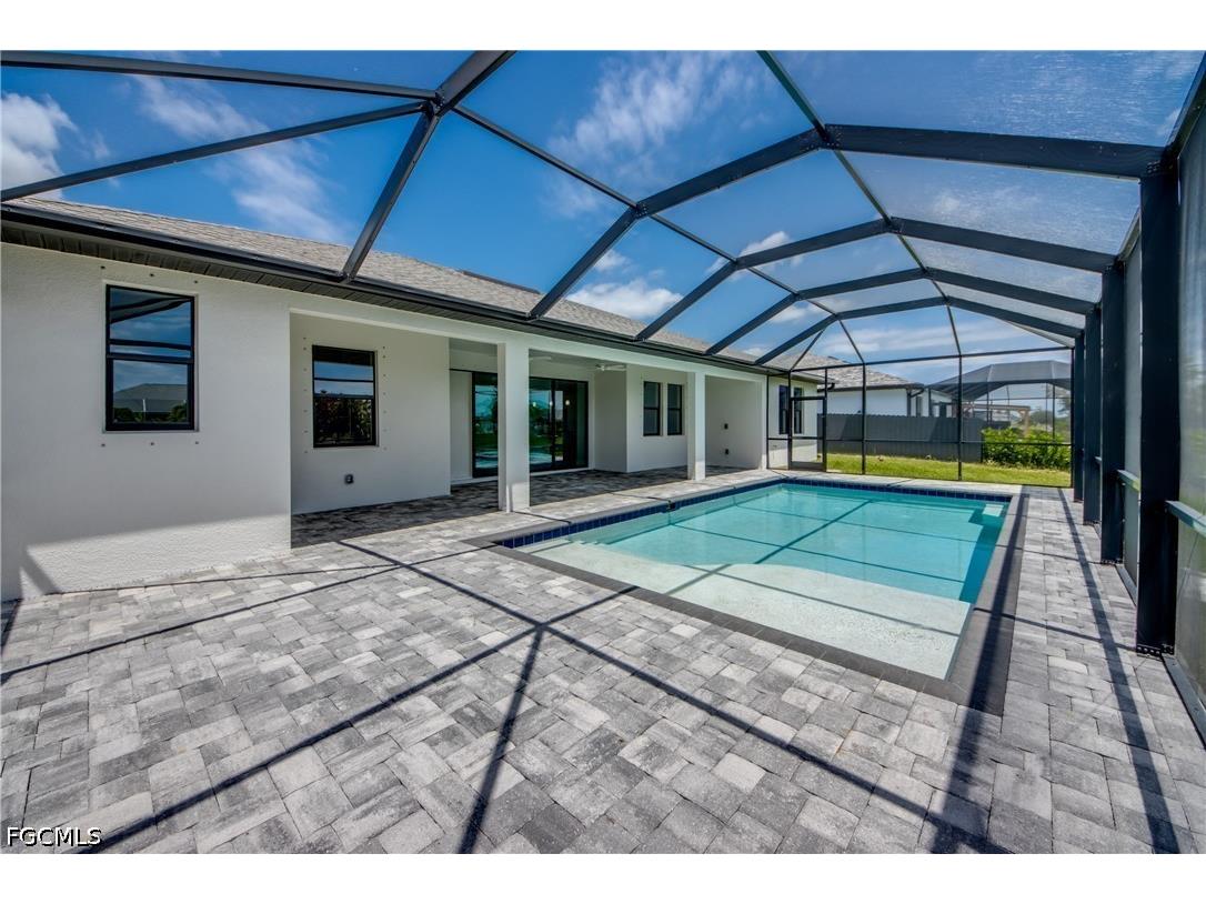 203 SW 14th Avenue Cape Coral FL 33991 2026024368 image39