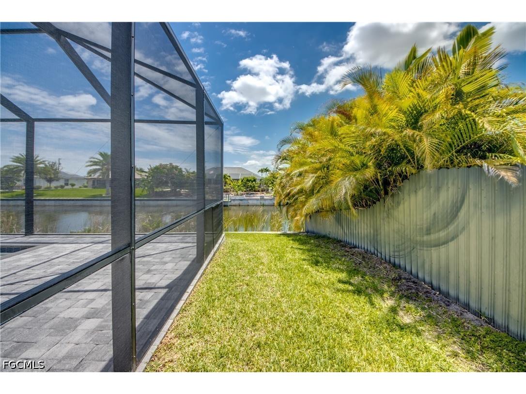 203 SW 14th Avenue Cape Coral FL 33991 2026024368 image40