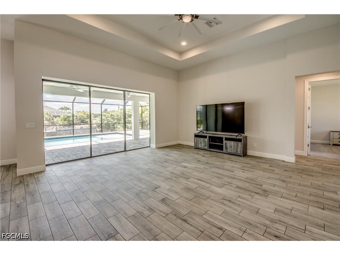 203 SW 14th Avenue Cape Coral FL 33991 2026024368 image8