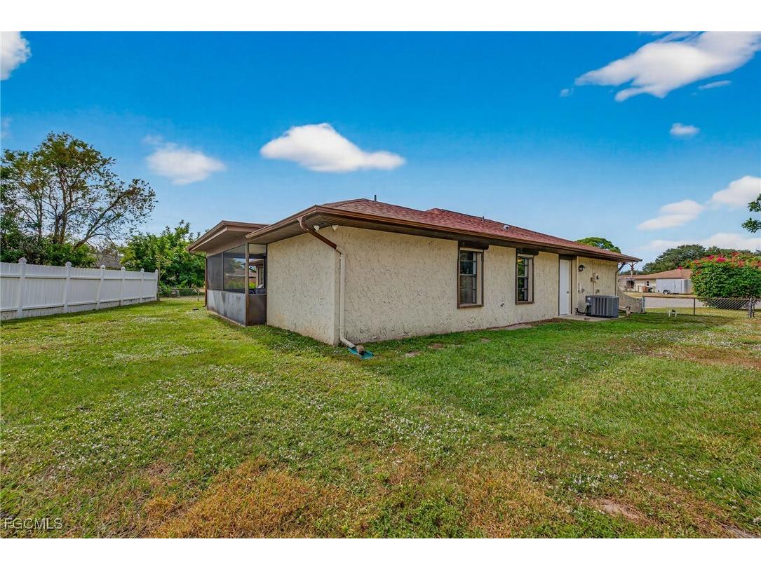 203 Tree Swallow Court Lehigh Acres FL 33936 2025021988 image24