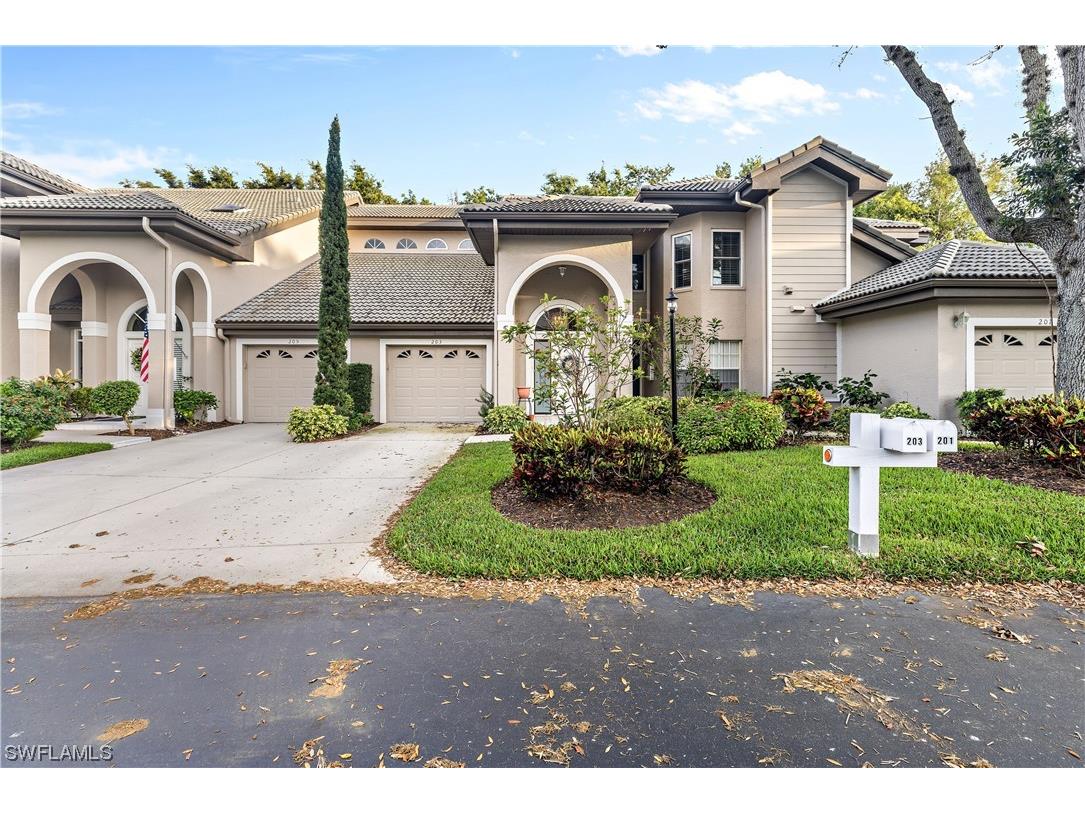 203 Via Perignon #2-4 Naples FL 34119 223017868 image1