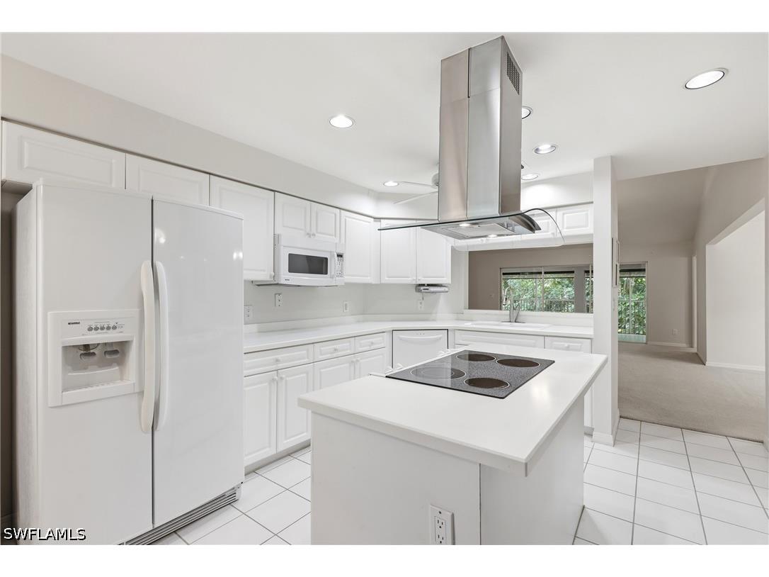 203 Via Perignon #2-4 Naples FL 34119 226010012 image1