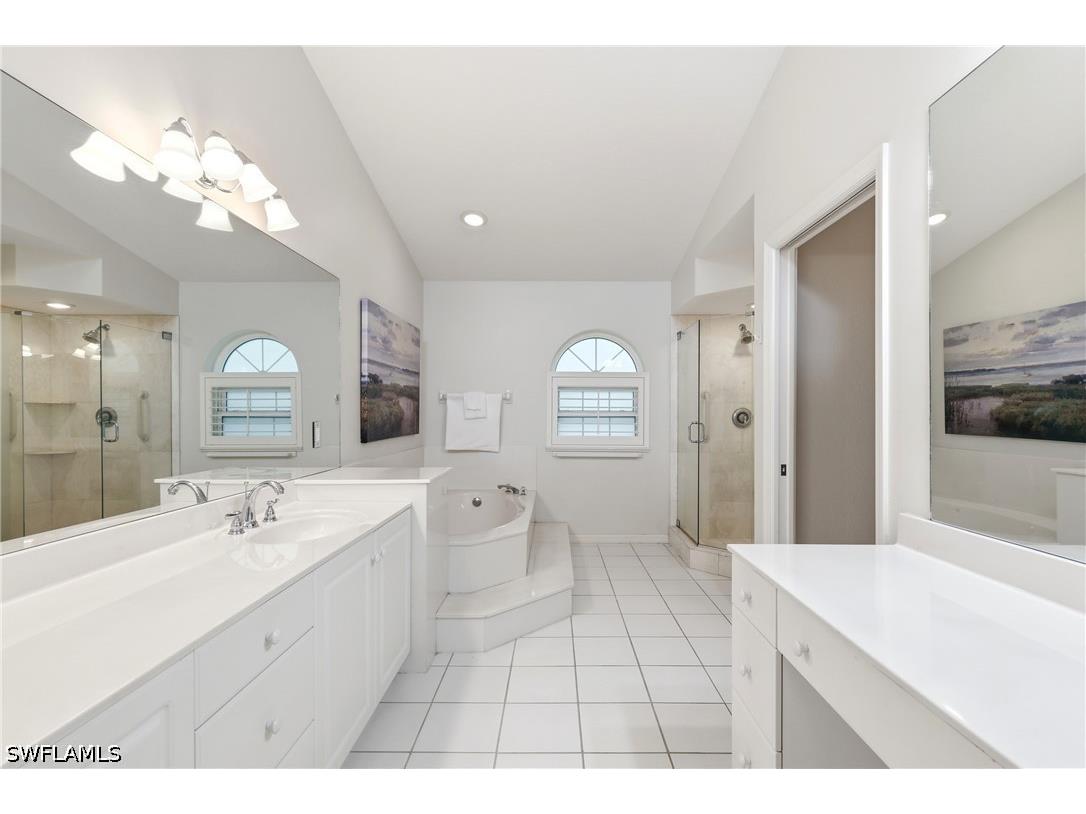 203 Via Perignon #2-4 Naples FL 34119 226010012 image21