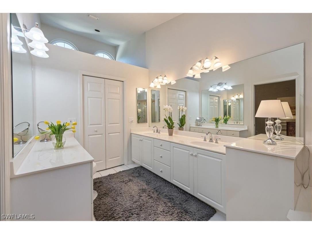 203 Via Perignon #2-4 Naples FL 34119 226010012 image23