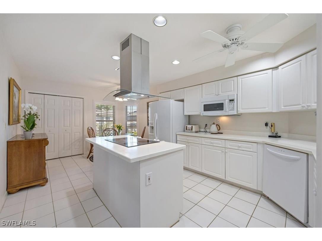 203 Via Perignon #2-4 Naples FL 34119 226010012 image7