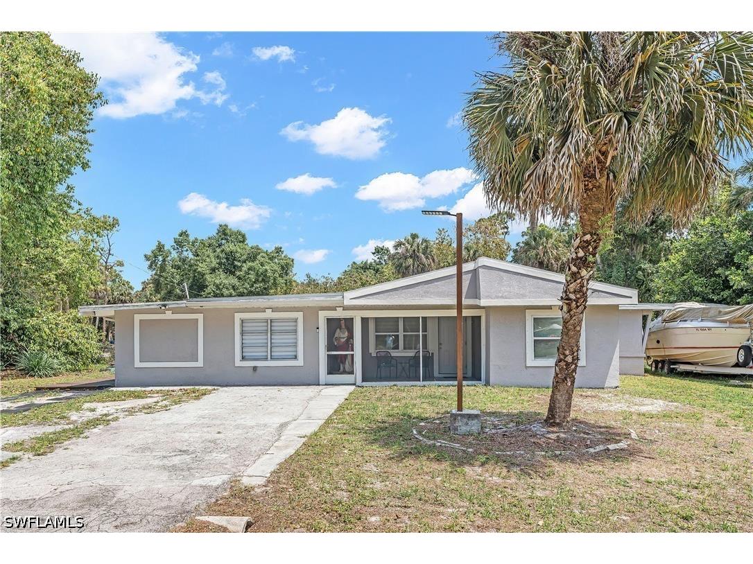 2030 Flamingo Drive North Fort Myers FL 33917 226015837 image2