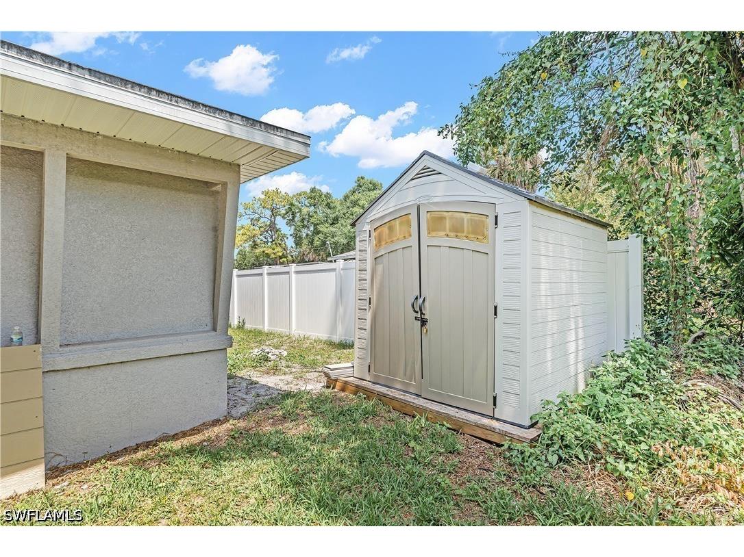 2030 Flamingo Drive North Fort Myers FL 33917 226015837 image6