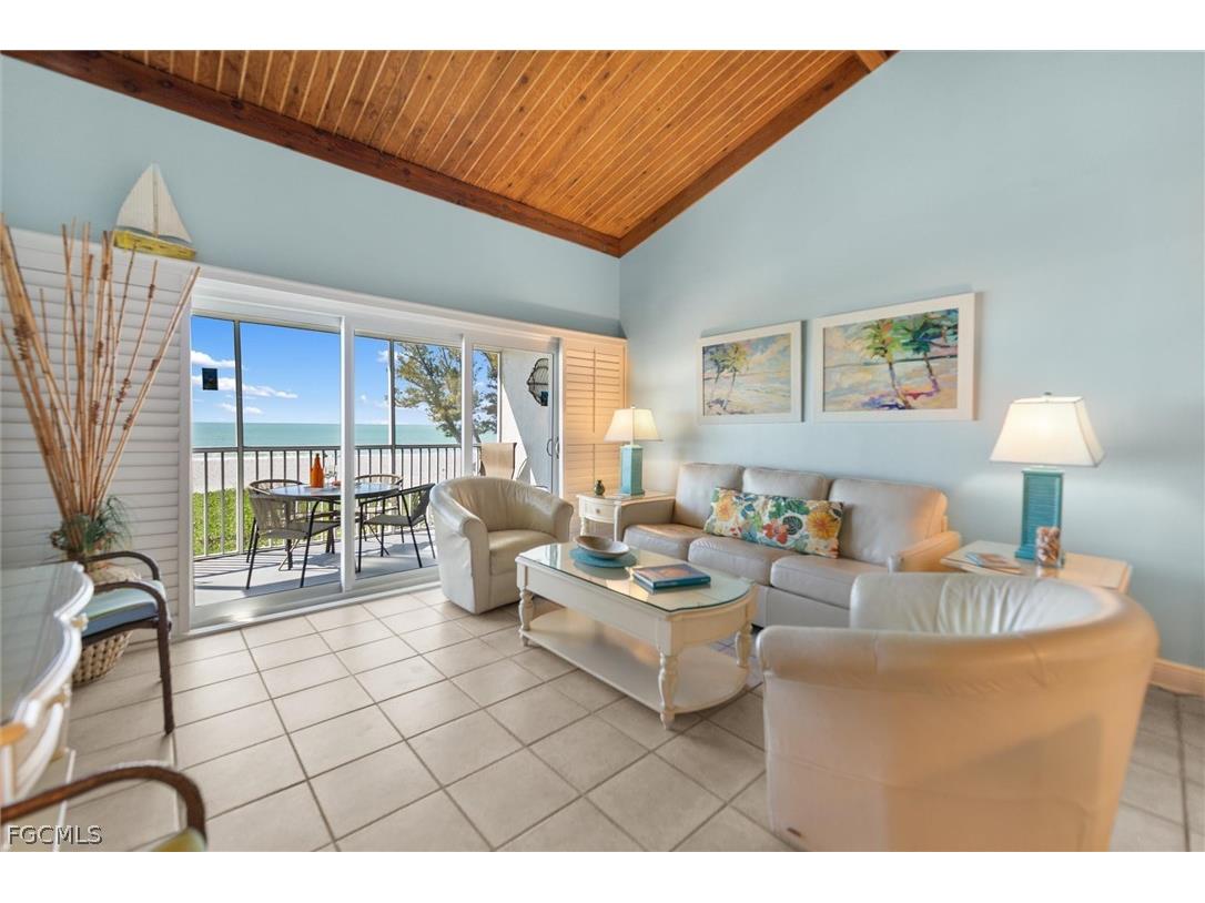 2030 Gulf Beach Villas Captiva FL 33924 2026009229 image14