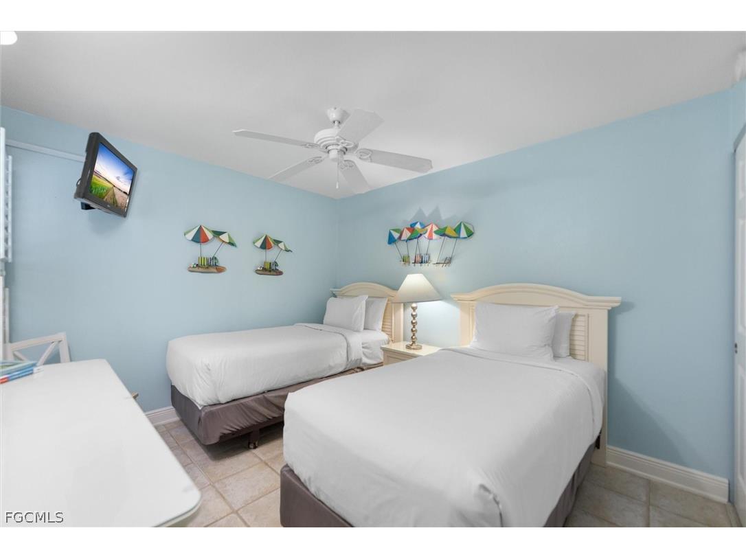 2030 Gulf Beach Villas Captiva FL 33924 2026009229 image19
