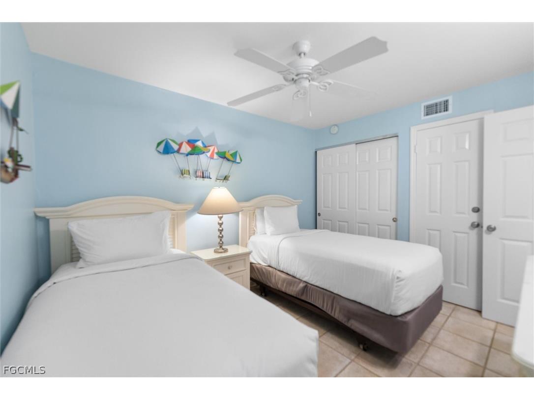 2030 Gulf Beach Villas Captiva FL 33924 2026009229 image21