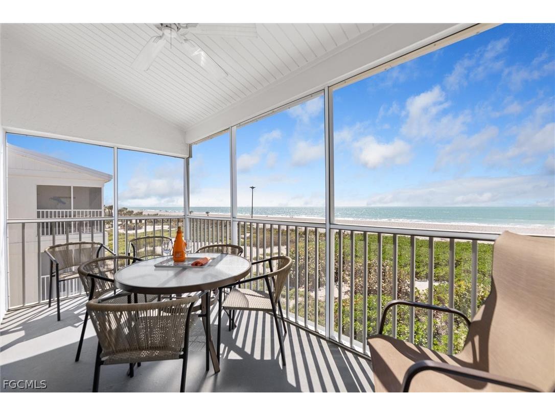 2030 Gulf Beach Villas Captiva FL 33924 2026009229 image30