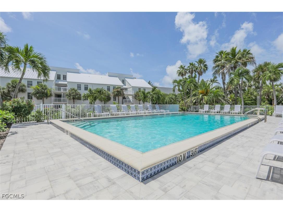 2030 Gulf Beach Villas Captiva FL 33924 2026009229 image37