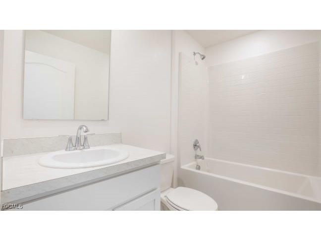 2030 NE 2nd Avenue Cape Coral FL 33909 2025005306 image26