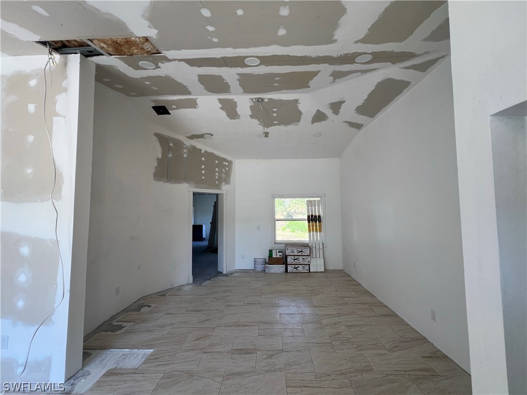 2031 10th Avenue NE Naples FL 34120 226012464 image7