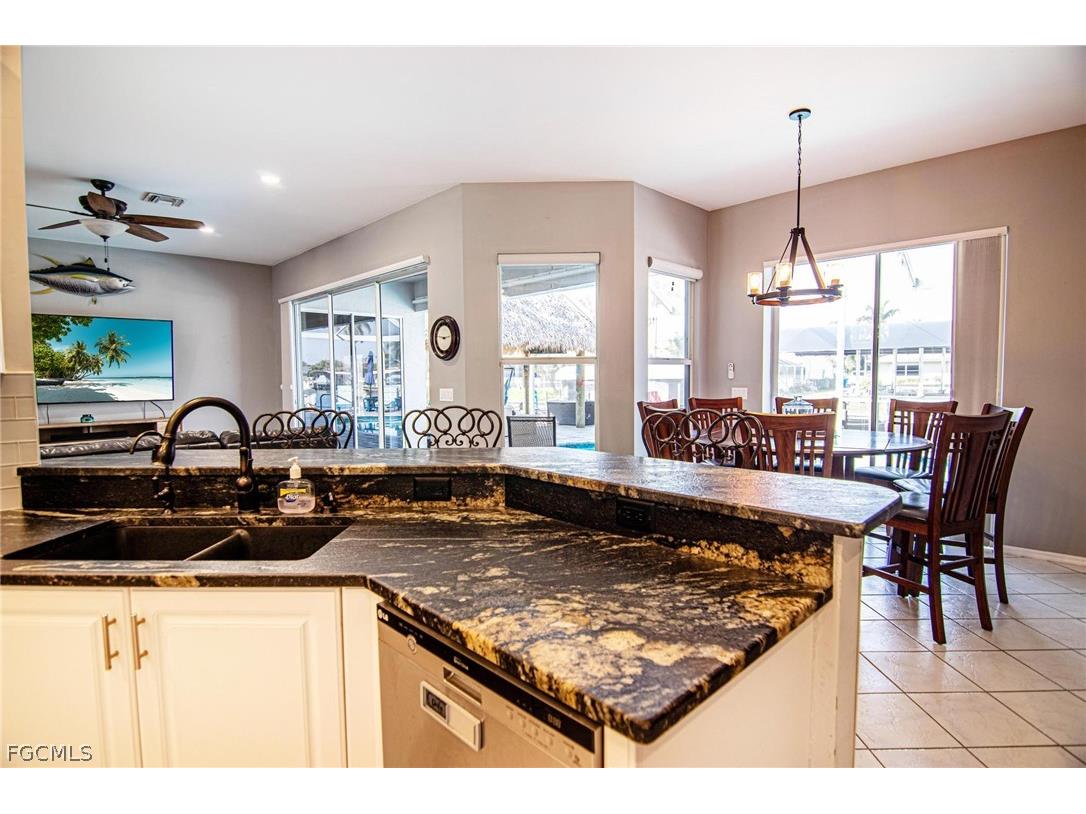 2031 Cornwallis Parkway Cape Coral FL 33904 2026007328 image16