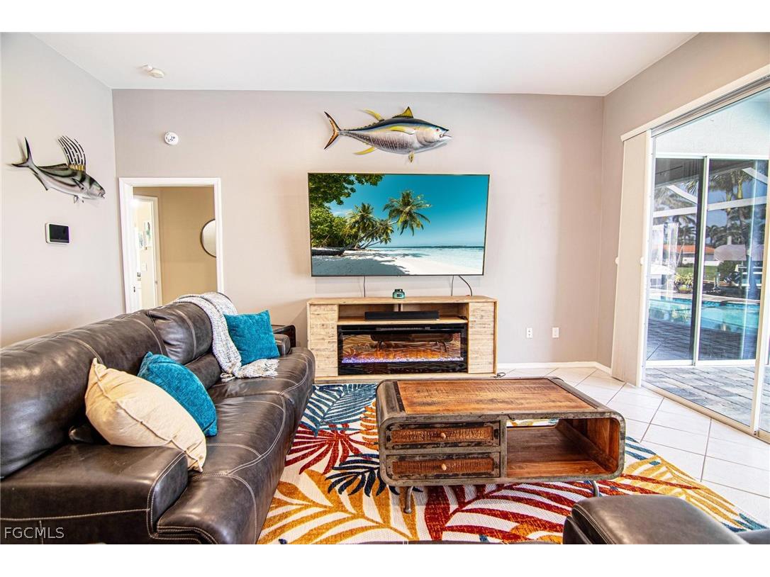 2031 Cornwallis Parkway Cape Coral FL 33904 2026007328 image9