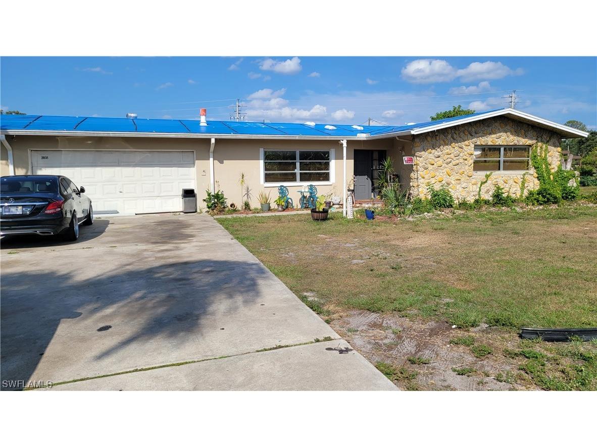 2031 Maravilla Circle Fort Myers FL 33901 223037745 image1