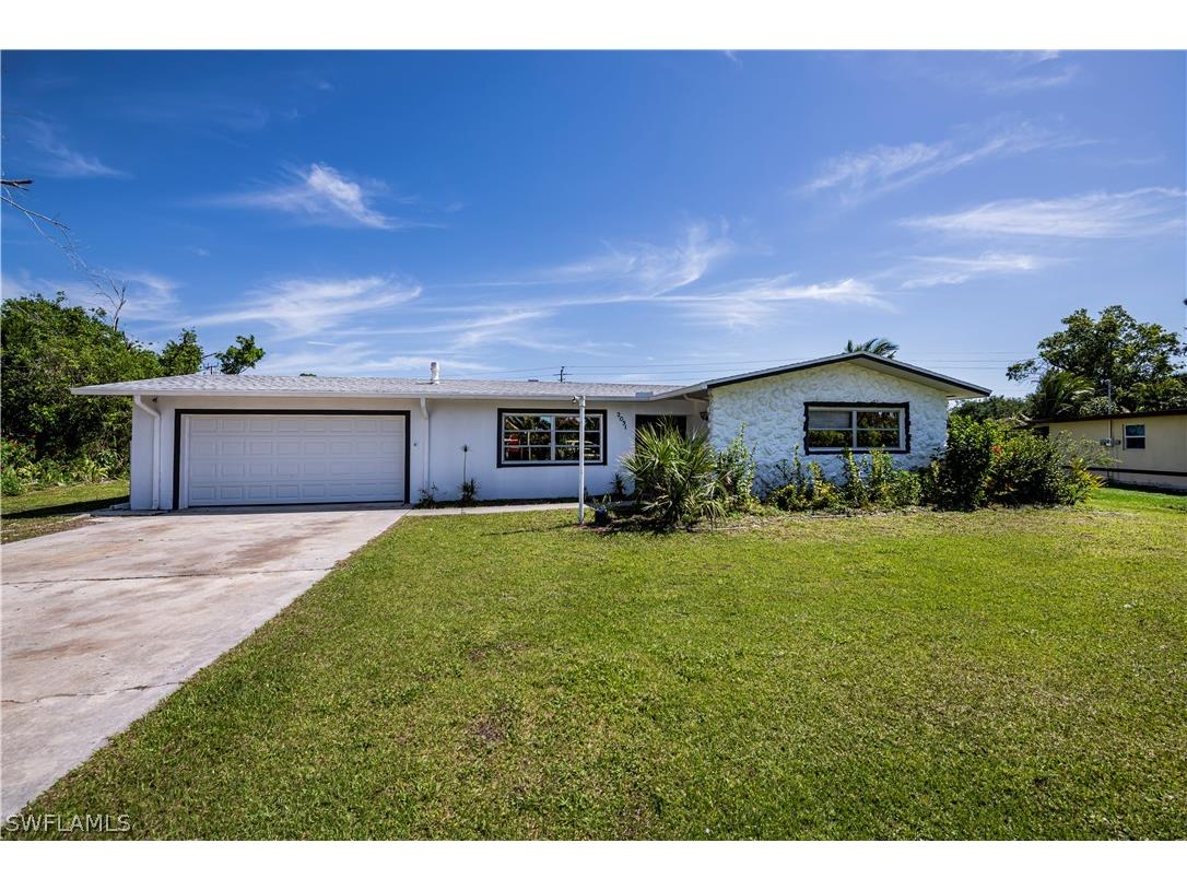 2031 Maravilla Circle Fort Myers FL 33901 224023623 image1
